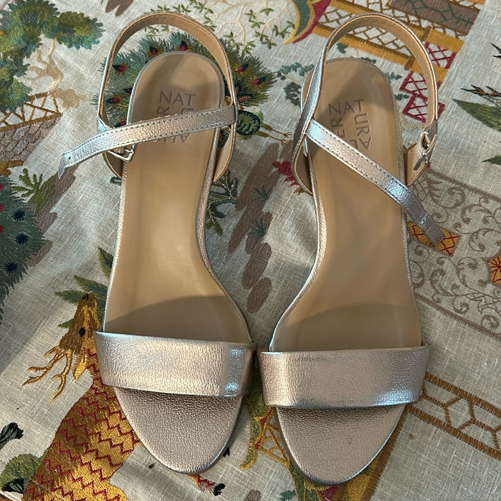 New Naturalizer Dress Sandals Size 8